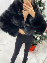 Пухено палтенце в черно