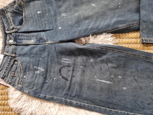 Дънки с напръскан ефект