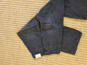 Wide Fit High-Waist Denim – Charcoal Black